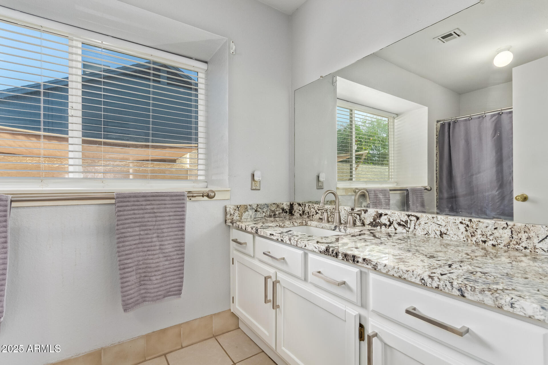 9033 West Hatcher Road Peoria, AZ 85345 - Photo 20 of 30 22 - Hatcher