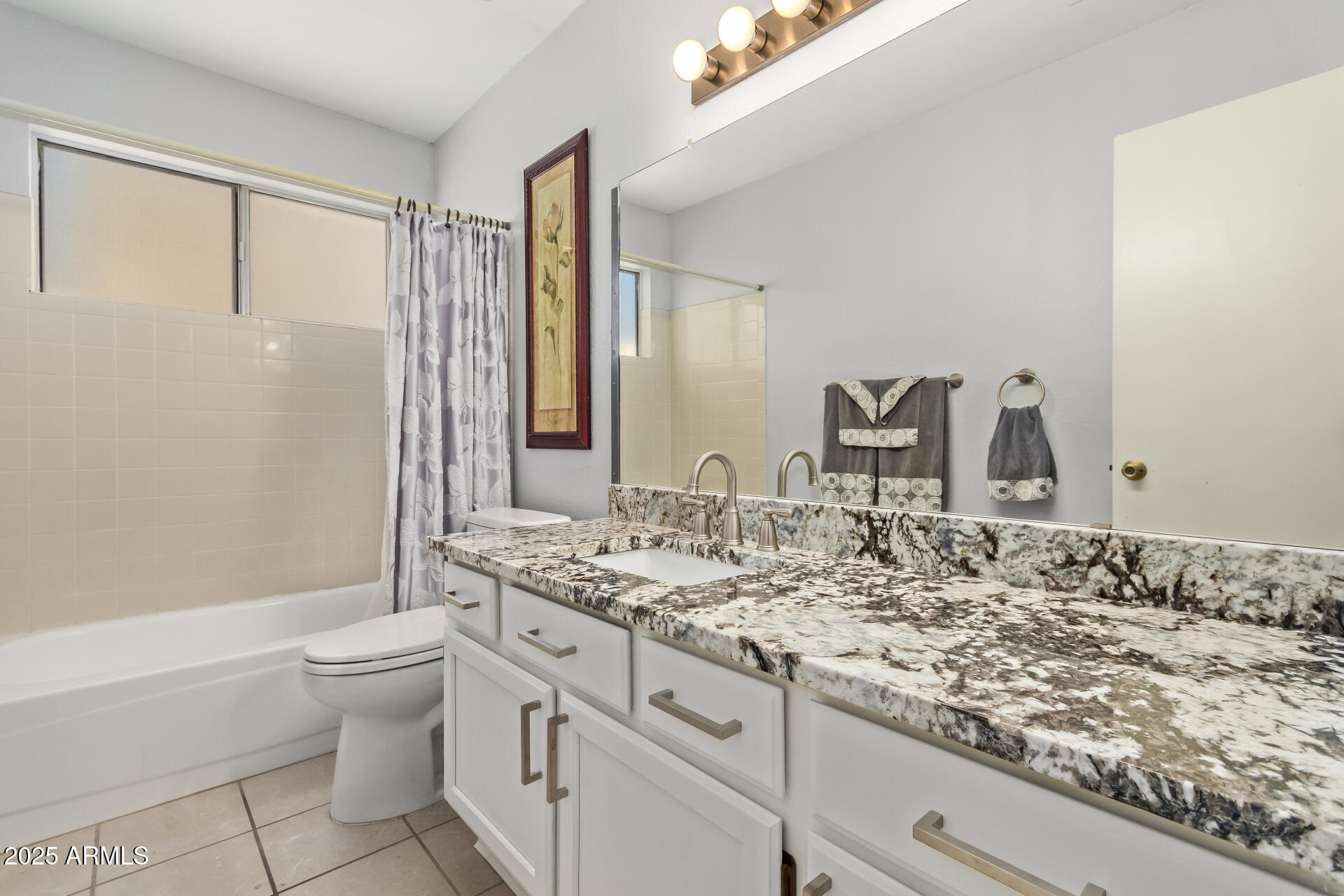 9033 West Hatcher Road Peoria, AZ 85345 - Photo 23 of 30 25 - Hatcher