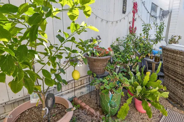 $469,000 | 31 West Delta Green, Port Hueneme, CA 93041