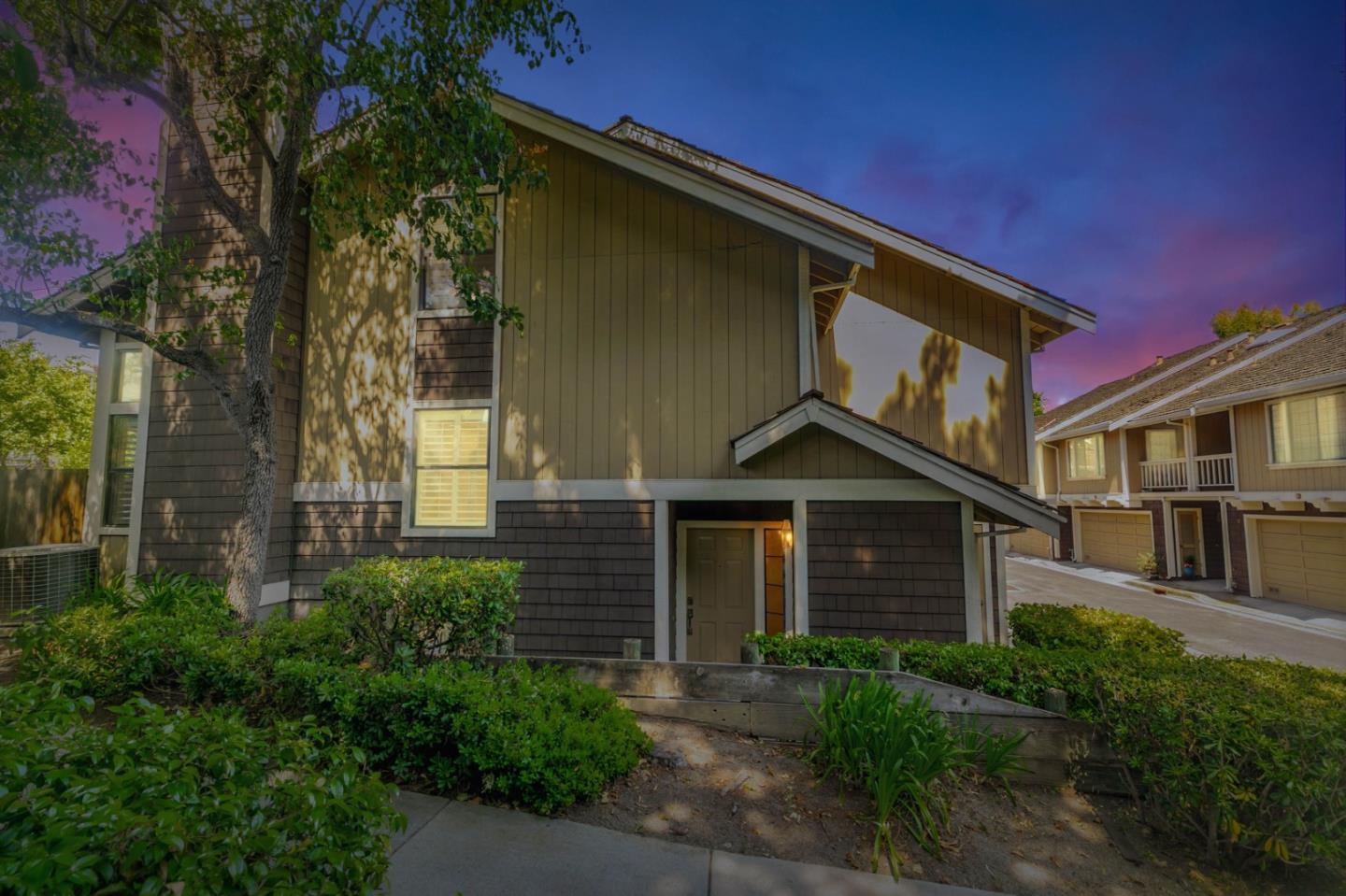 592 Valeri Ruth Court Santa Clara, CA 95050 - Photo 4 of 37 Gallery Image 4