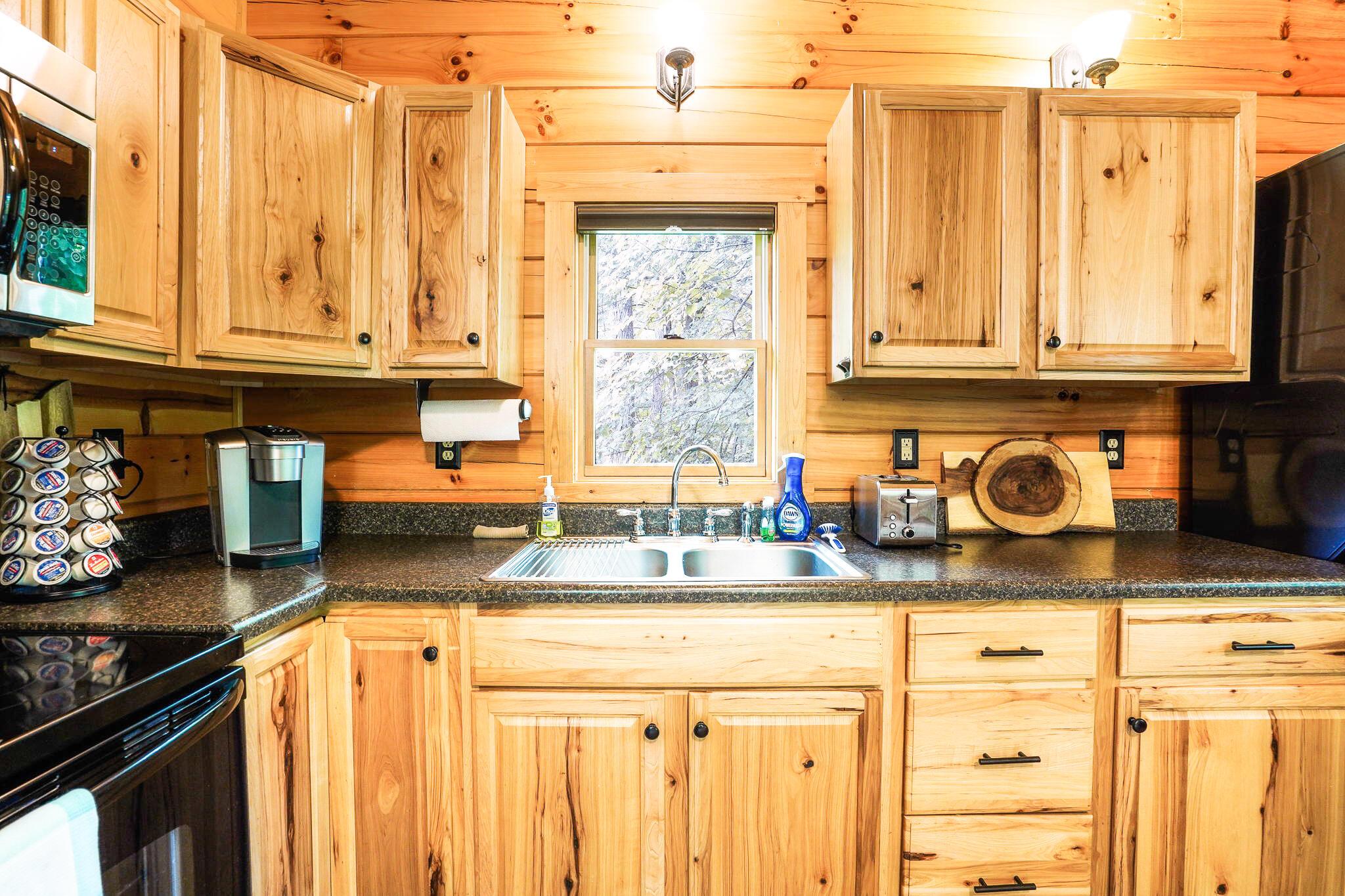 23402 Bigham Road Rockbridge, OH 43149 - Photo 5 of 18 Kitchen 3