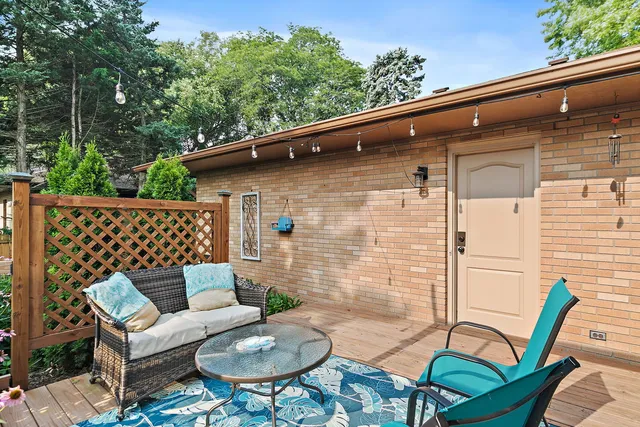 $414,900 | 587 North Clifton Avenue, Elgin, IL 60123