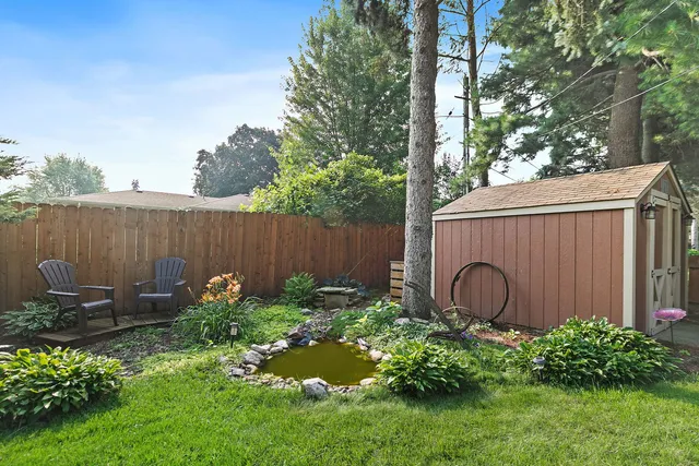 $414,900 | 587 North Clifton Avenue, Elgin, IL 60123