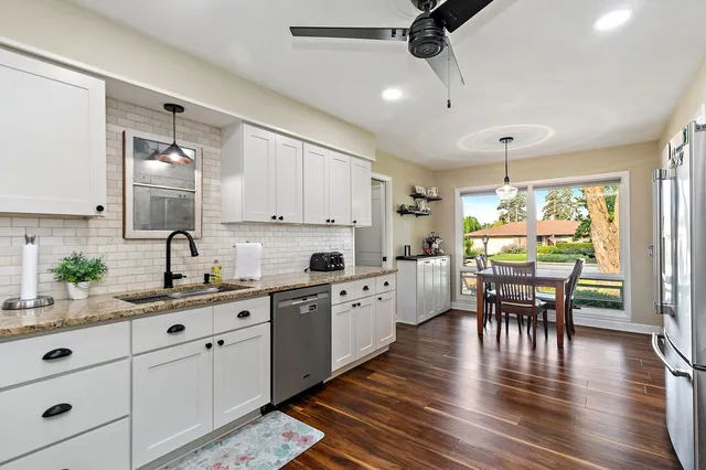 $414,900 | 587 North Clifton Avenue, Elgin, IL 60123