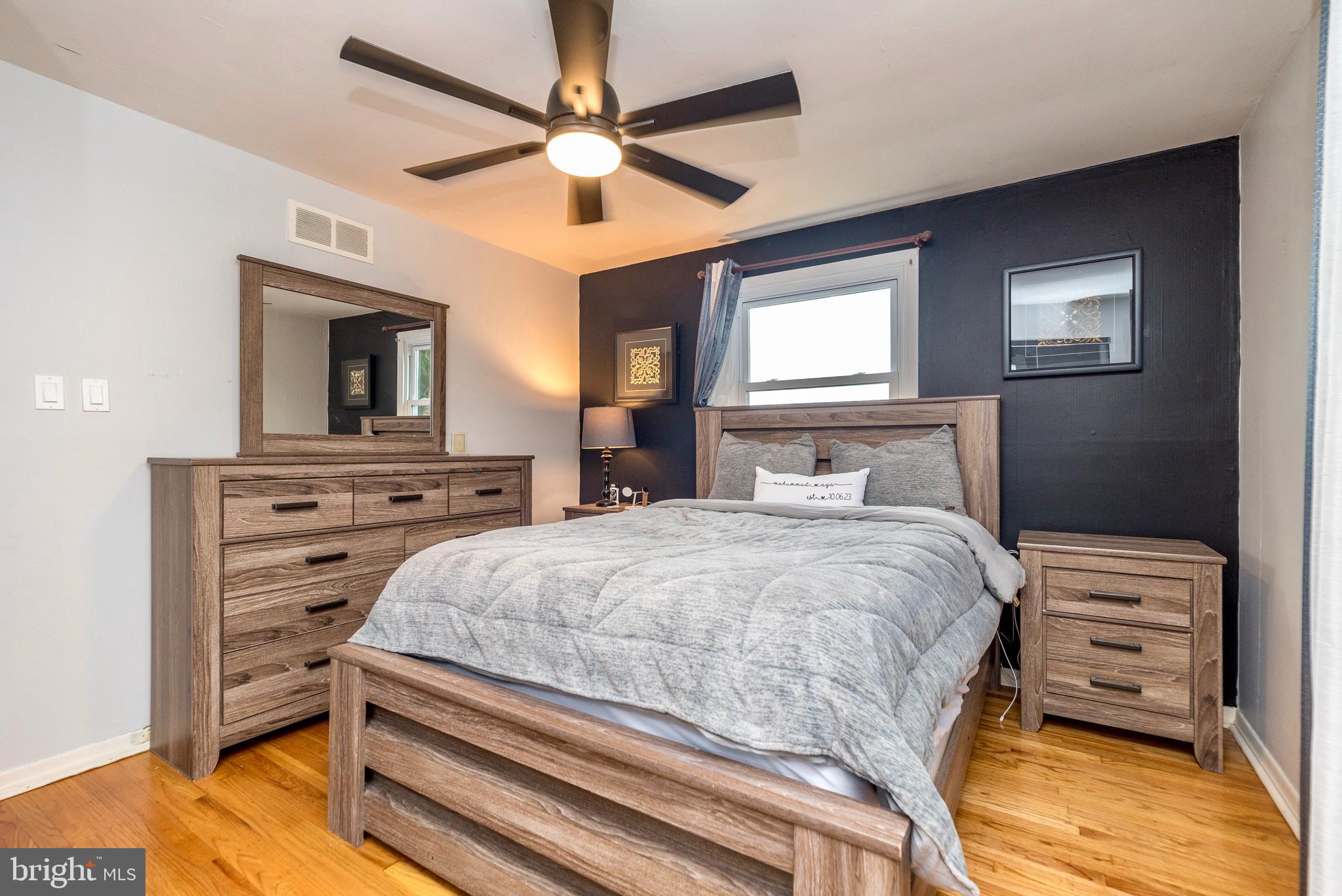 429 Robin Road Hatboro, PA 19040 - Photo 15 of 34 Primary Bedroom with bathroom access