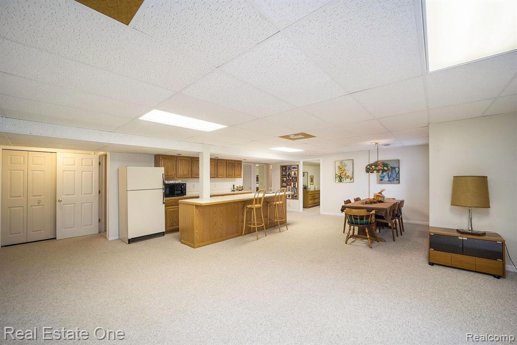 3380 Fairgrove Court Rochester Hills, MI 48309 - Photo 27 of 34