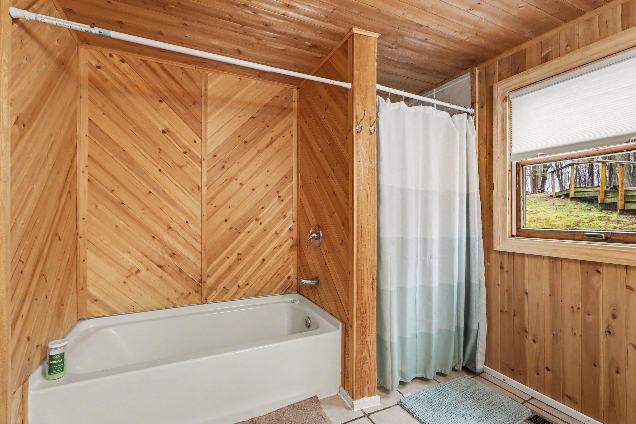 12015 Oakridge Road Plainwell, MI 49080 - Photo 16 of 37 018_file_2337