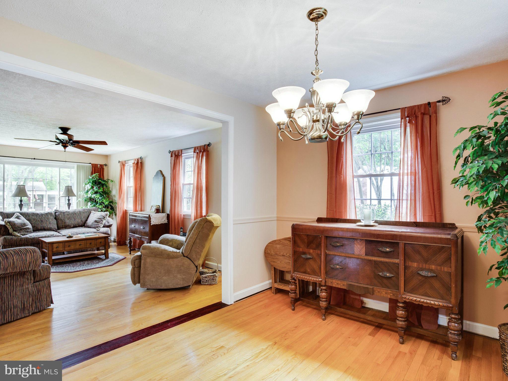 24 Robshire Manor Road Huntingtown, MD 20639 - Photo 8 of 15 Dining Room