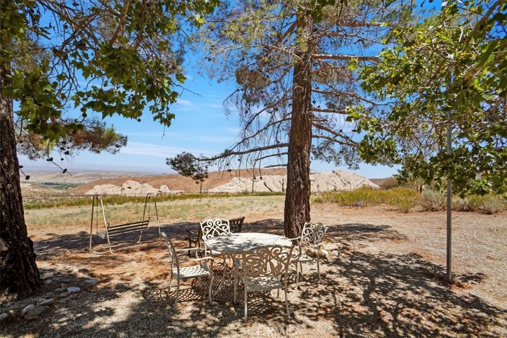 27811 Jubilee Run Road Pearblossom, CA 93553 - Photo 18 of 27 a view of ocean