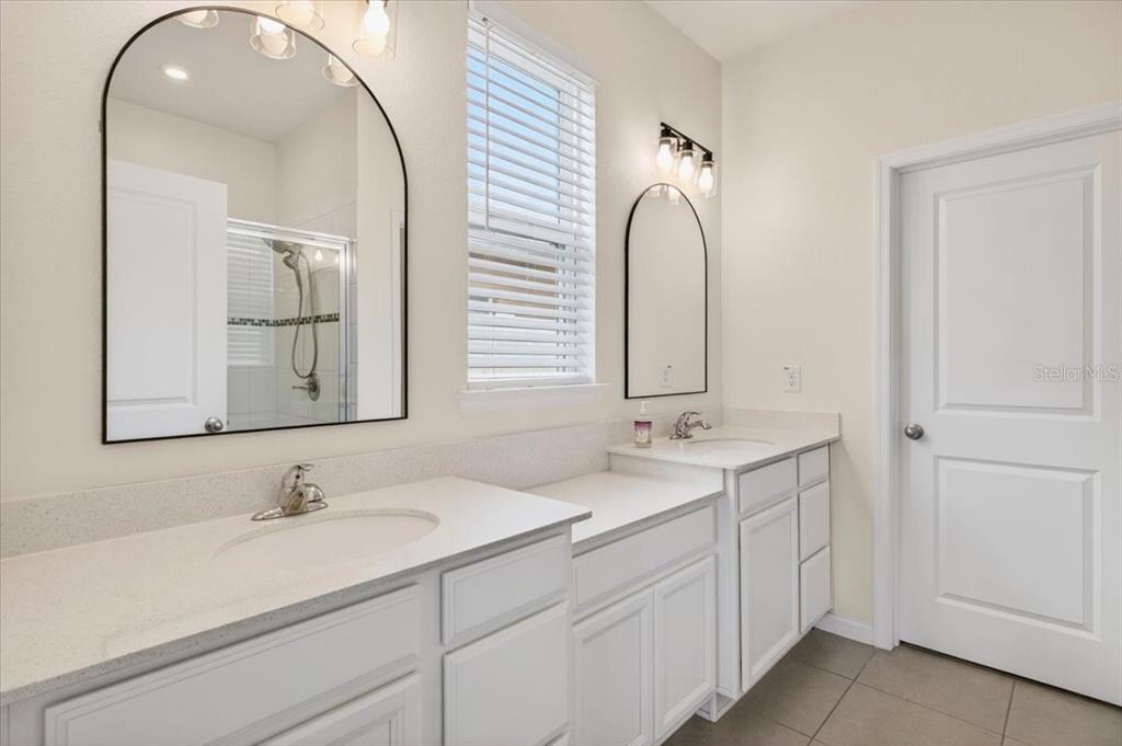 8717 Corkscrew Crossing Parrish, FL 34219 - Photo 30 of 56