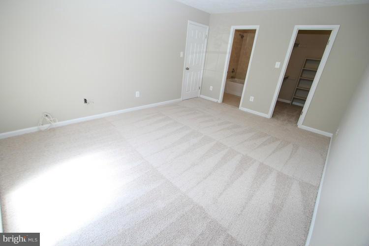 9999 Oakton Terrace Road, Unit 9999 Oakton, VA 22124 - Photo 22 of 30 Bedroom (Master)