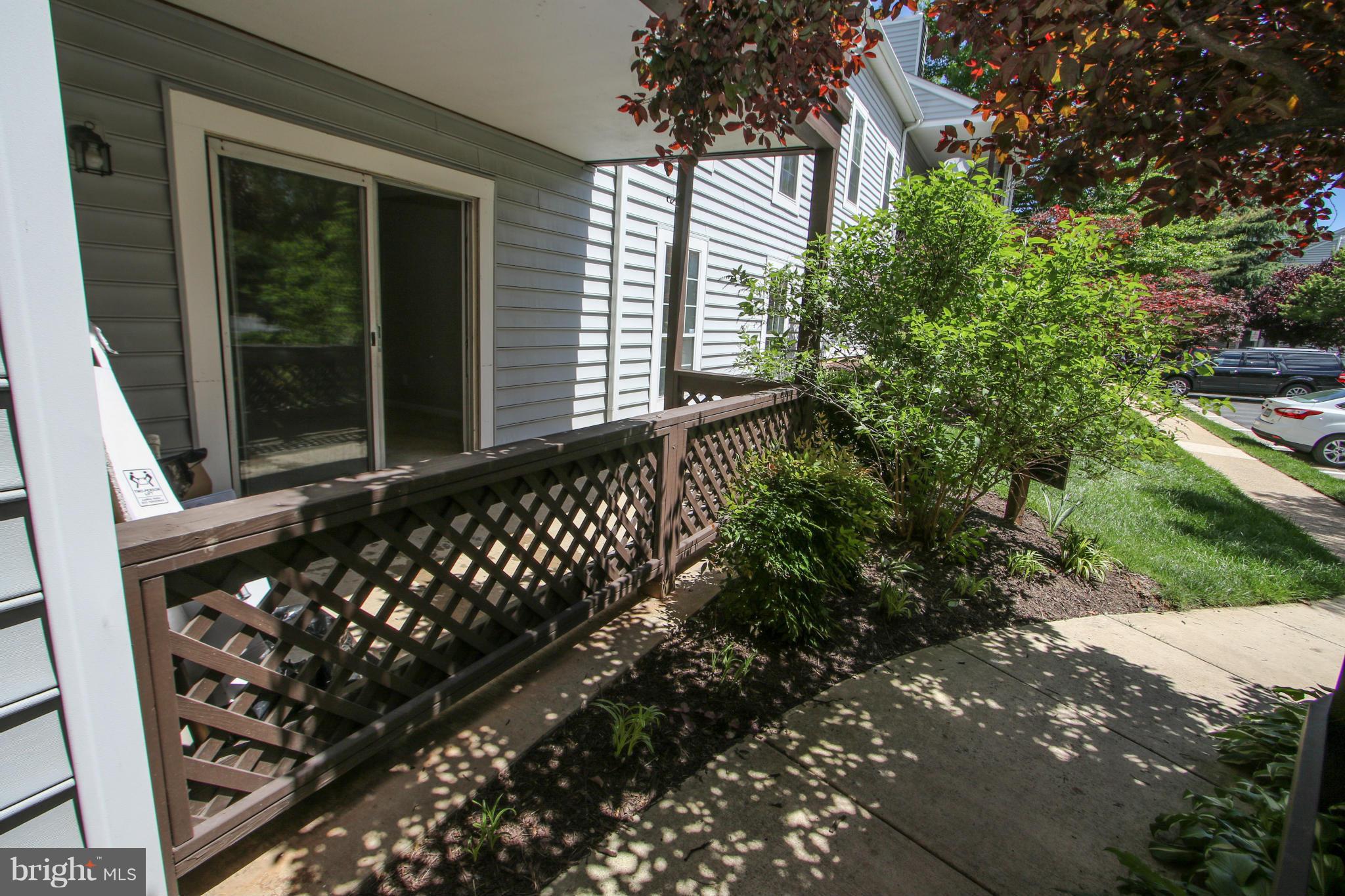 9999 Oakton Terrace Road, Unit 9999 Oakton, VA 22124 - Photo 25 of 30 Exterior (Front)