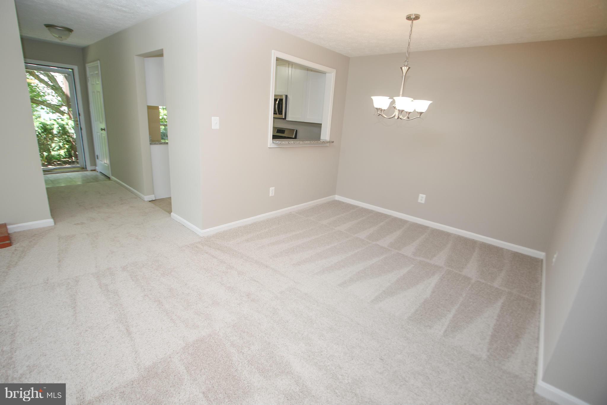 9999 Oakton Terrace Road, Unit 9999 Oakton, VA 22124 - Photo 9 of 30 Dining Room