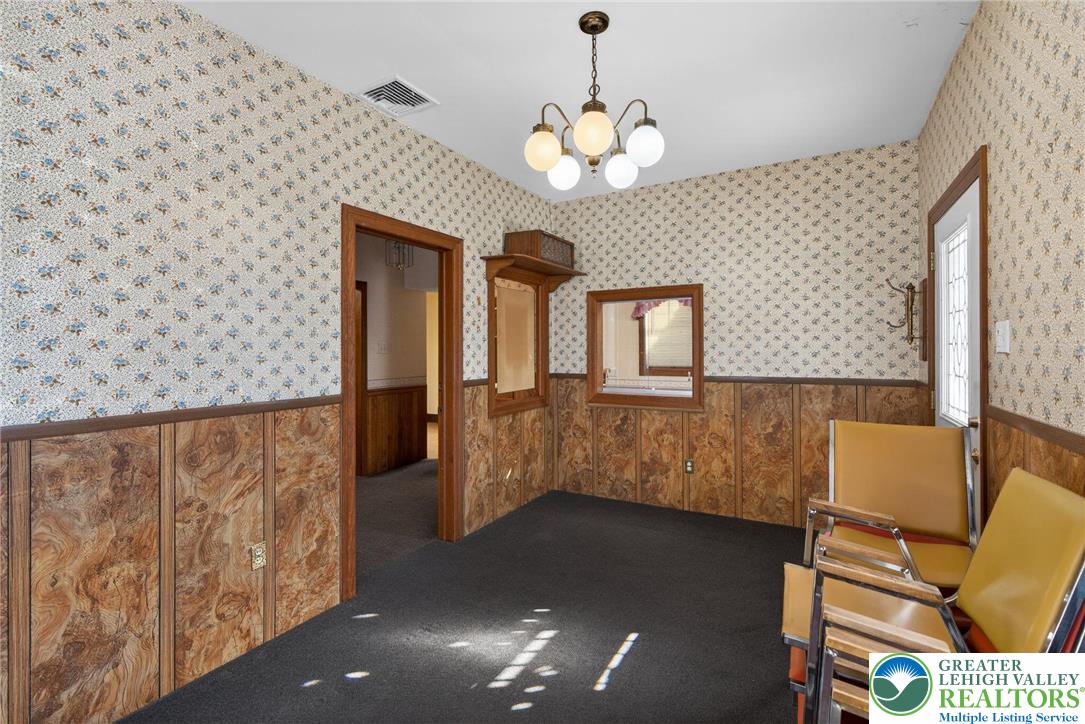 41 North 3rd Street Coplay, PA 18037 - Photo 16 of 36