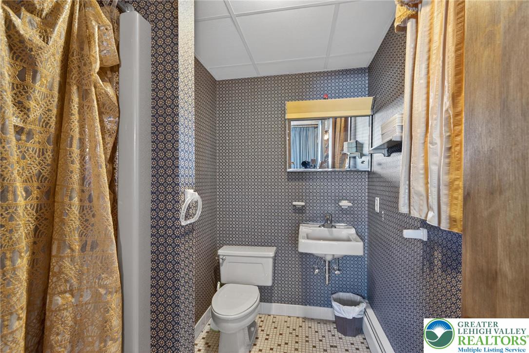 41 North 3rd Street Coplay, PA 18037 - Photo 24 of 36