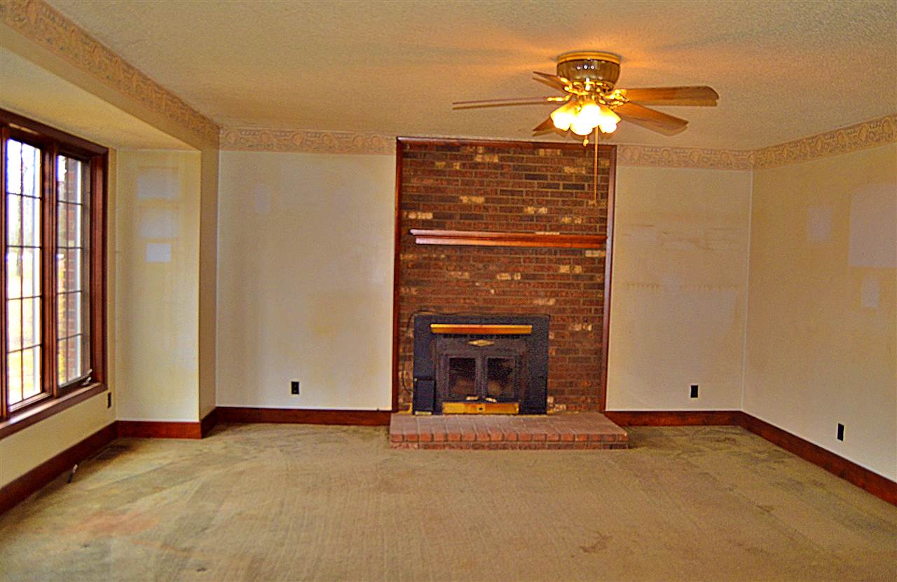 1283 Craft Road Franklin, KY 42134 - Photo 2 of 16 Gallery Image 2