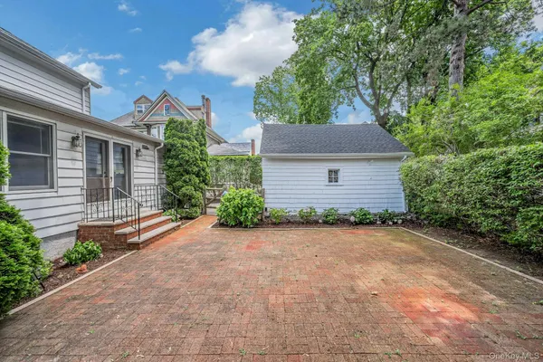 $7,200 | 10 Carman Road, Scarsdale, NY 10583
