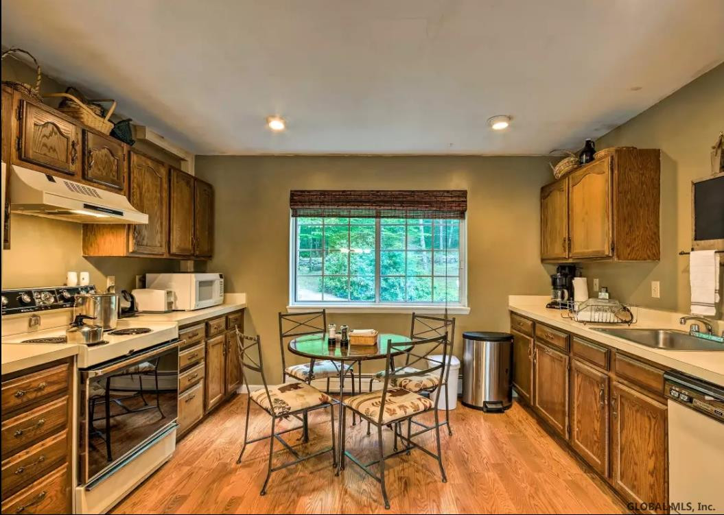 204 Blue Bay Road Chester, NY 12817 - Photo 4 of 28 Photo 4