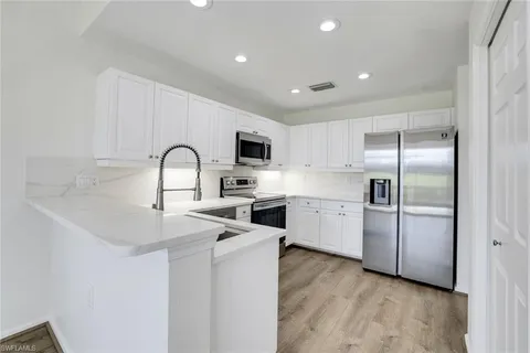 $499,500 | 6875 Ascot Drive, Unit 6, Naples, FL 34113