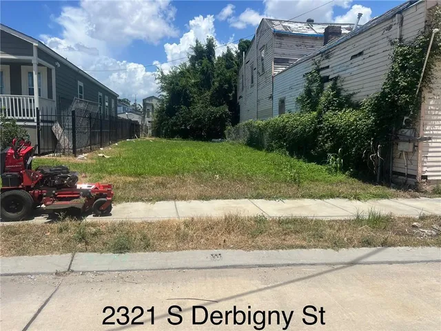 $35,000 | 2321 South Derbigny Street, New Orleans, LA 70125