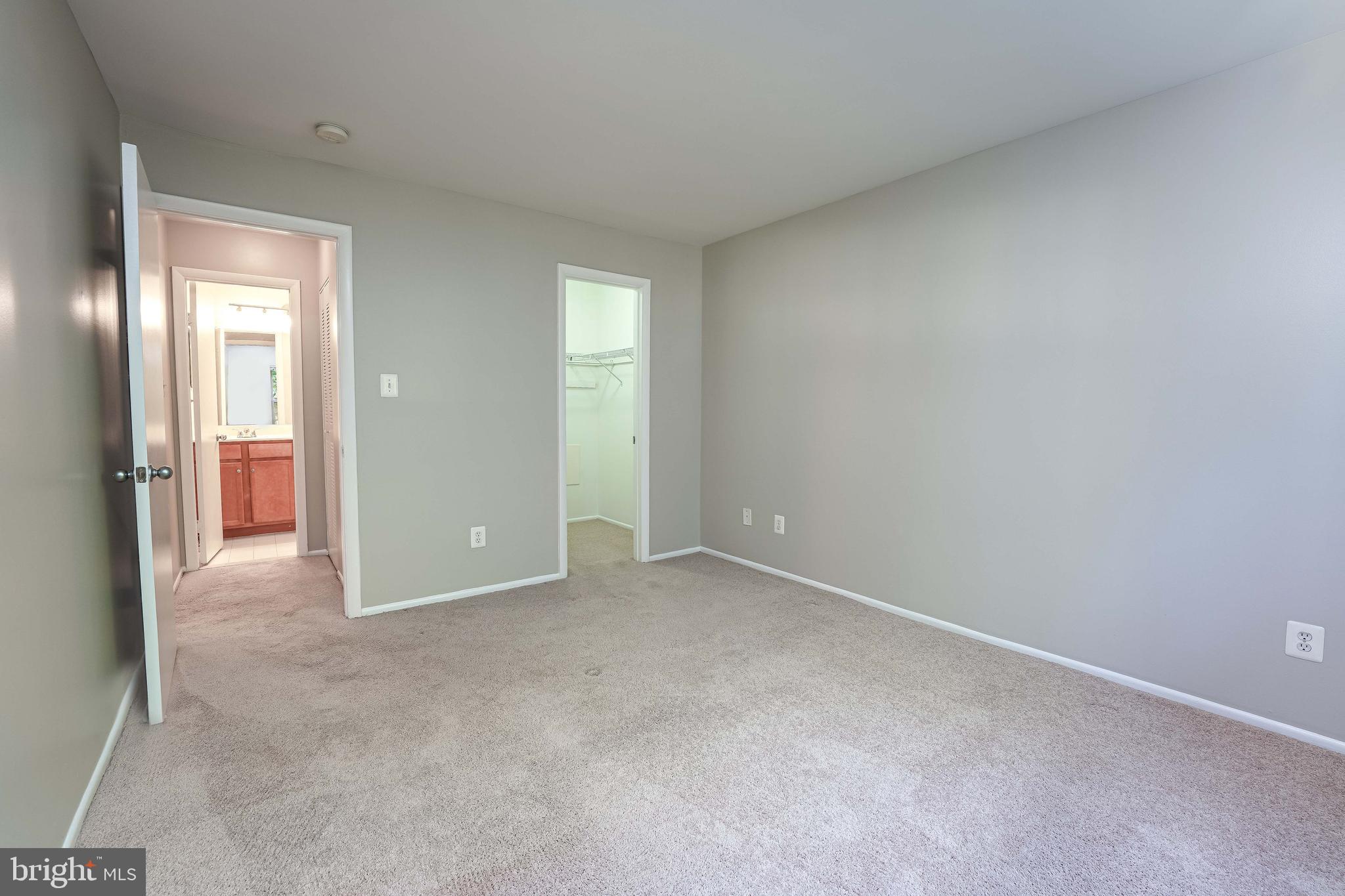 1793 Jonathan Way, Unit C Reston, VA 20190 - Photo 17 of 33 Large 2nd Bedroom