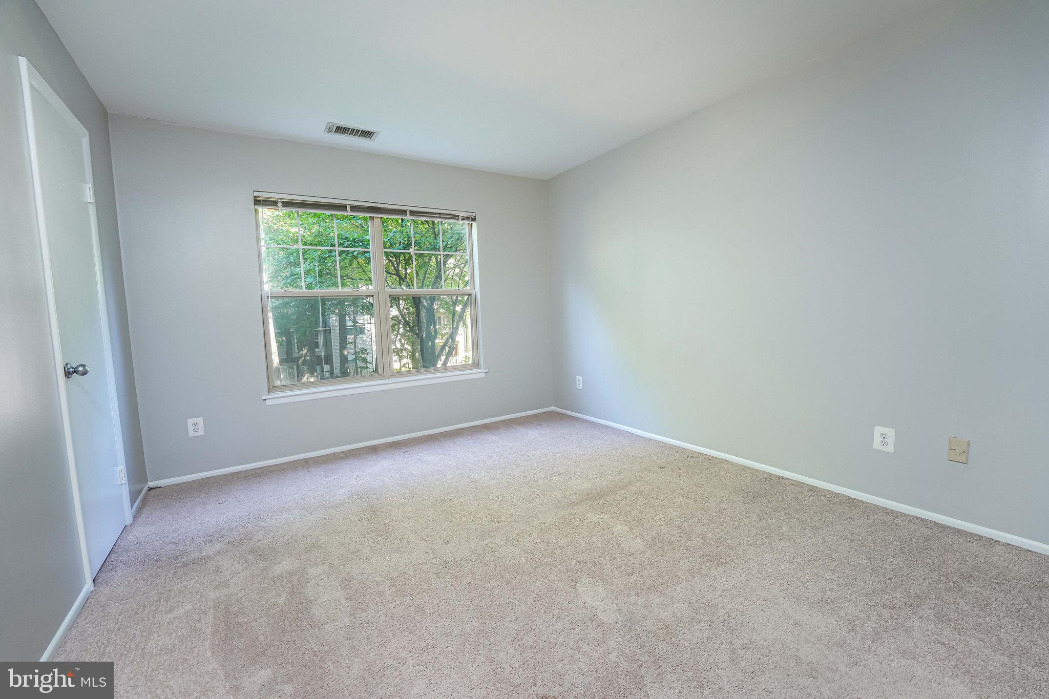 1793 Jonathan Way, Unit C Reston, VA 20190 - Photo 10 of 33 Master bedroom