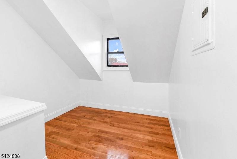 25 Oak Street, Unit 2 Paterson, NJ 07501 - Photo 16 of 21