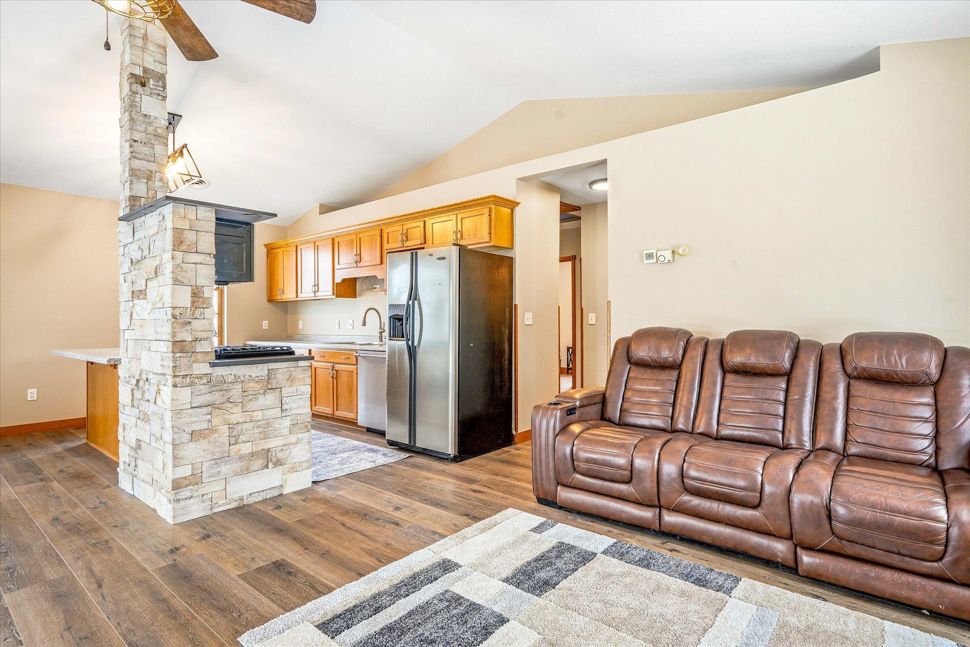 14379 Chestnut Road Princeton, MN 55371 - Photo 10 of 67