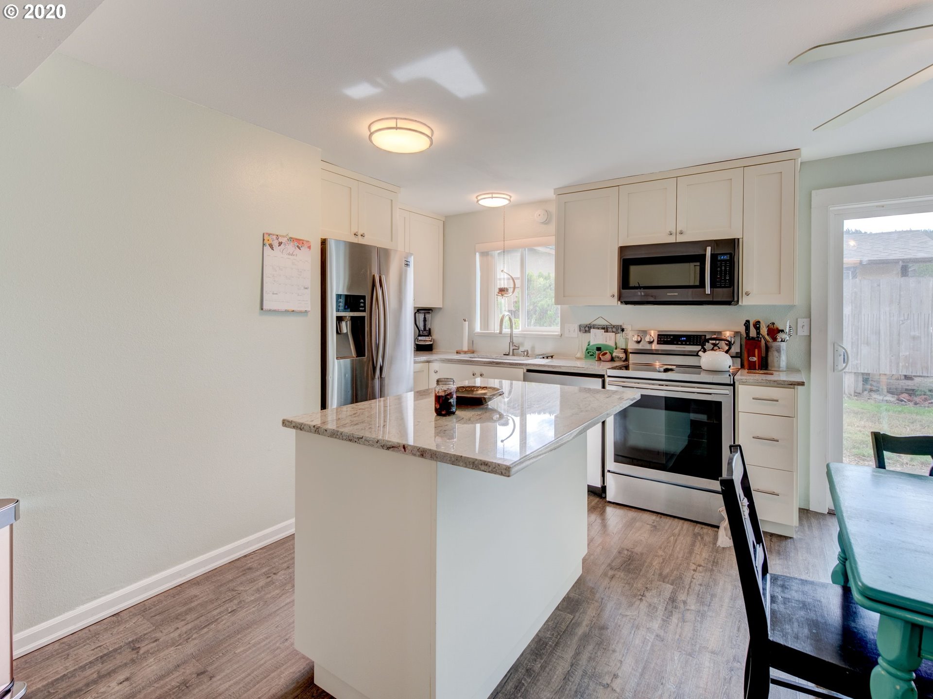 241 71st Place Springfield, OR 97478 - Photo 18 of 30