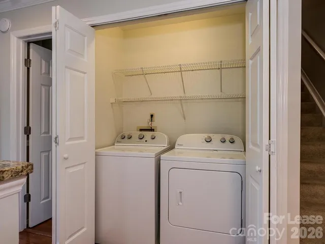 $2,000 | 424 Mather Green Avenue, Unit L, Charlotte, NC 28203