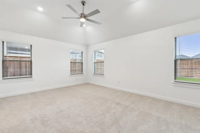 $444,990 | 424 Blackwater Trail, Waxahachie, TX 75165