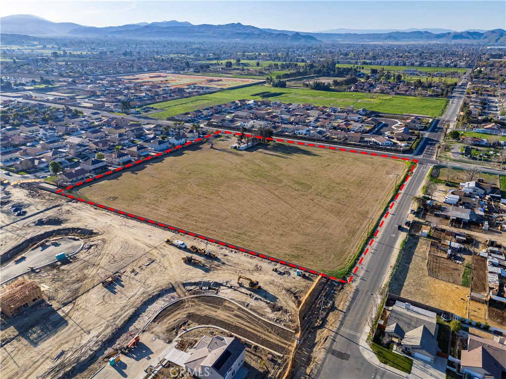 1817 West 7th Street San Jacinto, CA 92582 - Photo 2 of 8