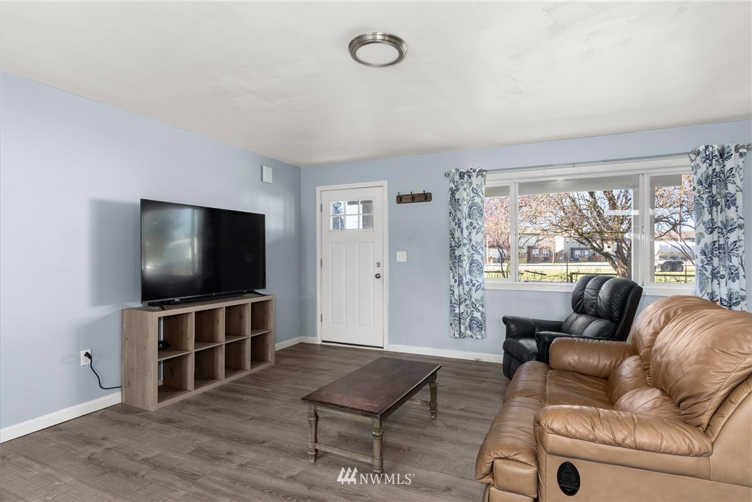 2018 Foron Road Centralia, WA 98531 - Photo 8 of 27 Gallery Image 8