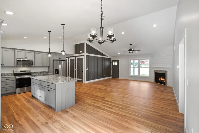 $575,000 | 175 Pine Valley Court, Nashville, IN 47448