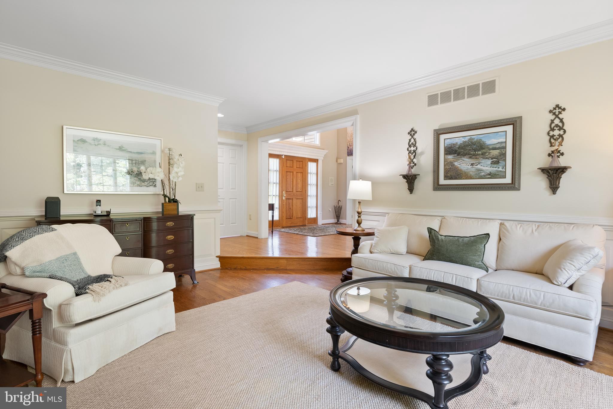 25 9 Gates Road Chadds Ford, PA 19317 - Photo 22 of 95 Living Room