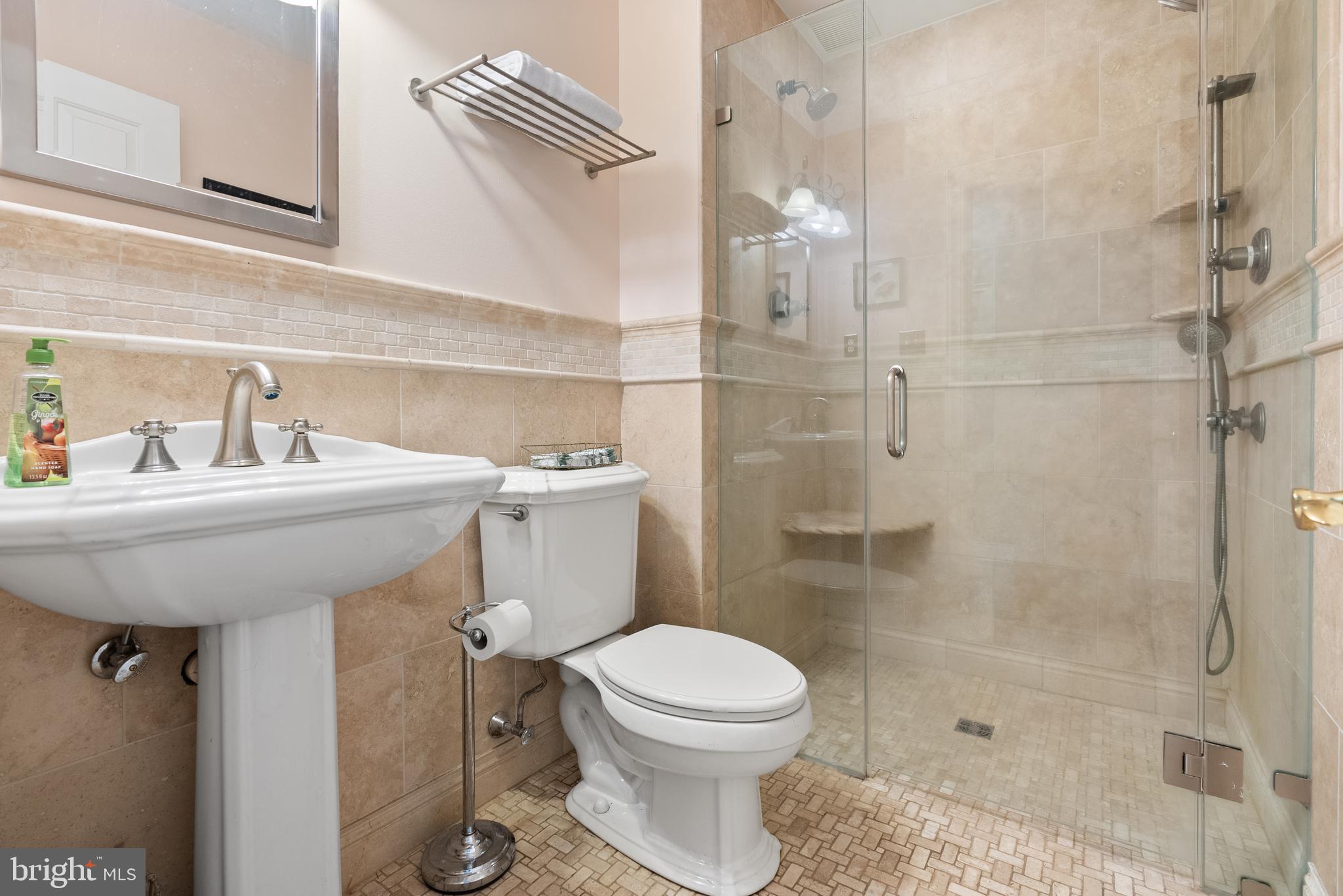 25 9 Gates Road Chadds Ford, PA 19317 - Photo 44 of 95 Bathroom