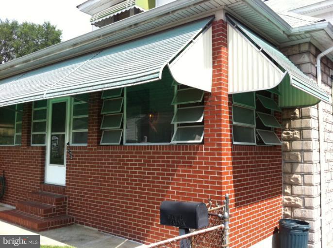 723 Old North Point Road Baltimore, MD 21224 - Photo 10 of 10 Exterior (Front)