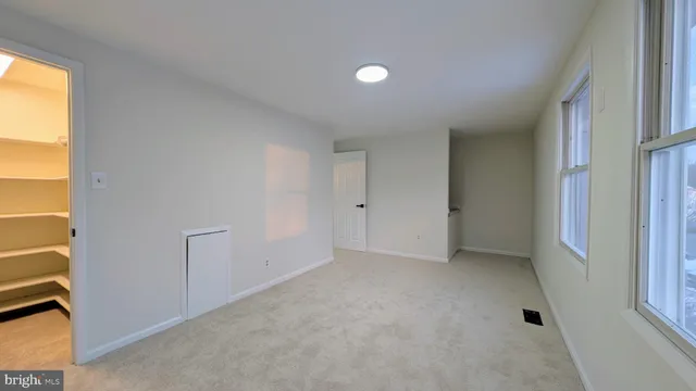 $2,900 | 11181 Captain's Walk Court, North Potomac, MD 20878