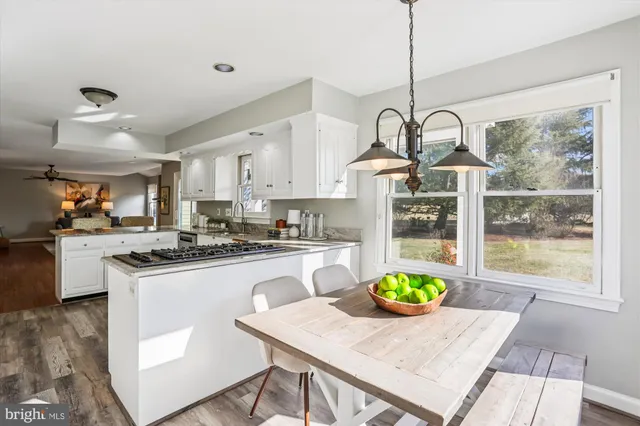 $1,075,000 | 21732 Brink Meadow Lane, Germantown, MD 20876