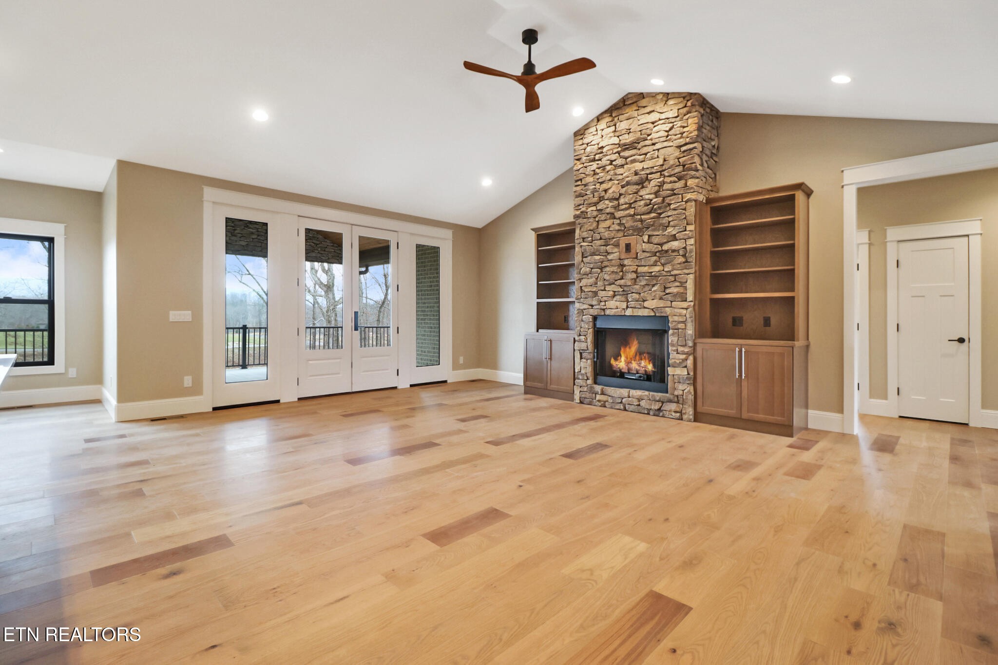 5843 Dunbar Road Crossville, TN 38572 - Photo 16 of 56 Gallery Image 16