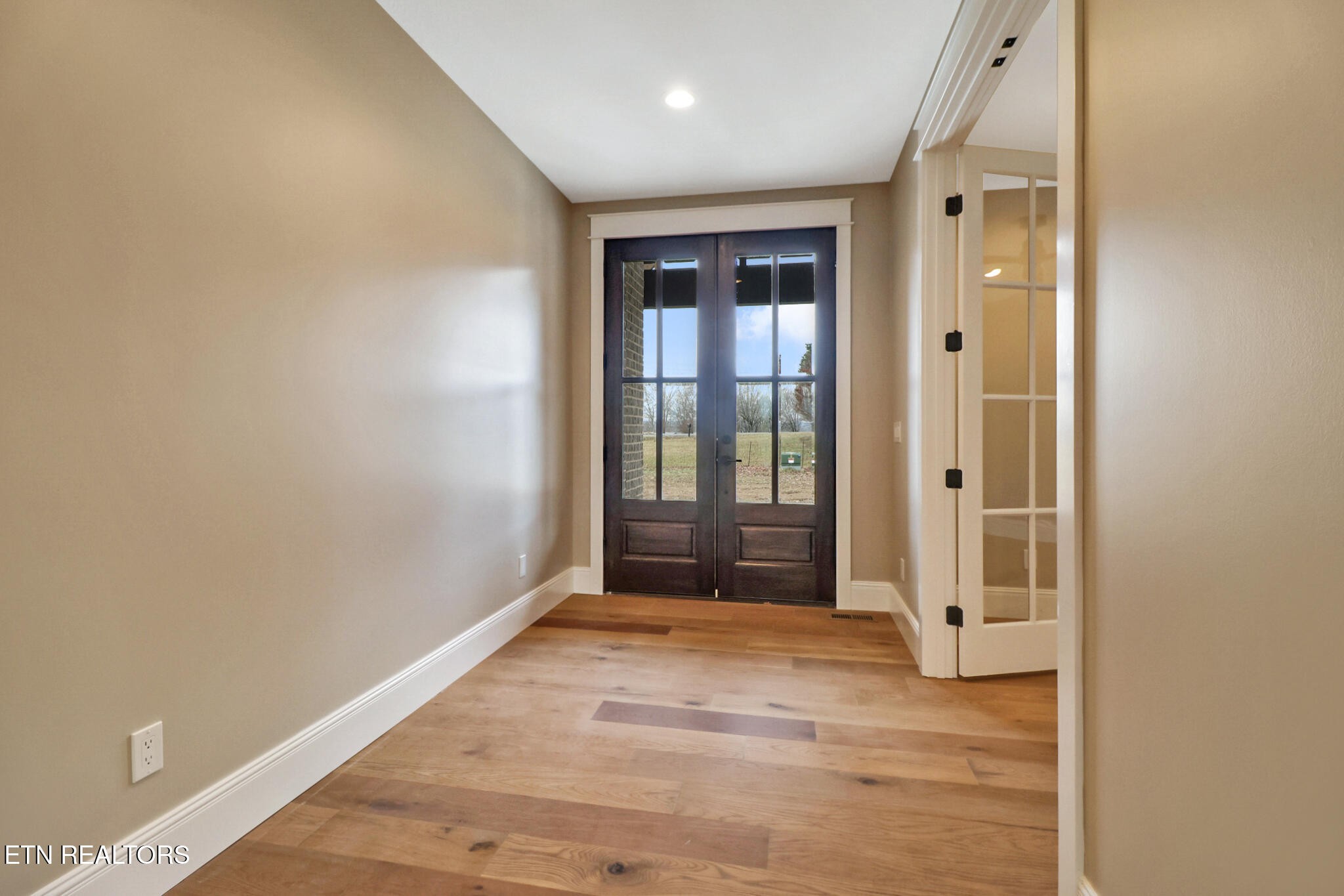 5843 Dunbar Road Crossville, TN 38572 - Photo 9 of 56 Gallery Image 9
