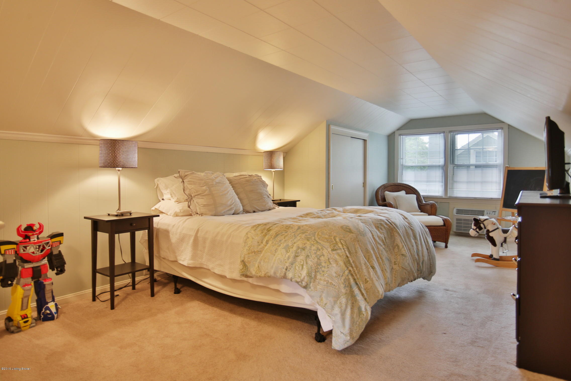 228 Fairmeade Road Louisville, KY 40207 - Photo 18 of 30 2nd floor bedroom 3