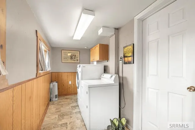 $430,000 | 590 Park Avenue, Arco, ID 83213