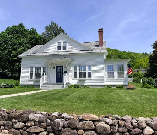 $488,500 | 12 Mountain Street, Bristol, VT 05443