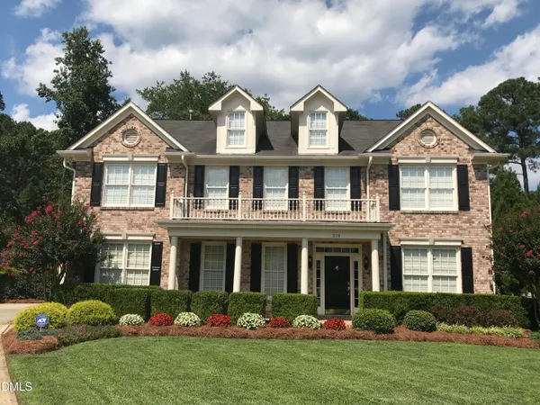 $869,000 | 210 Shillings Chase Drive, Cary, NC 27518