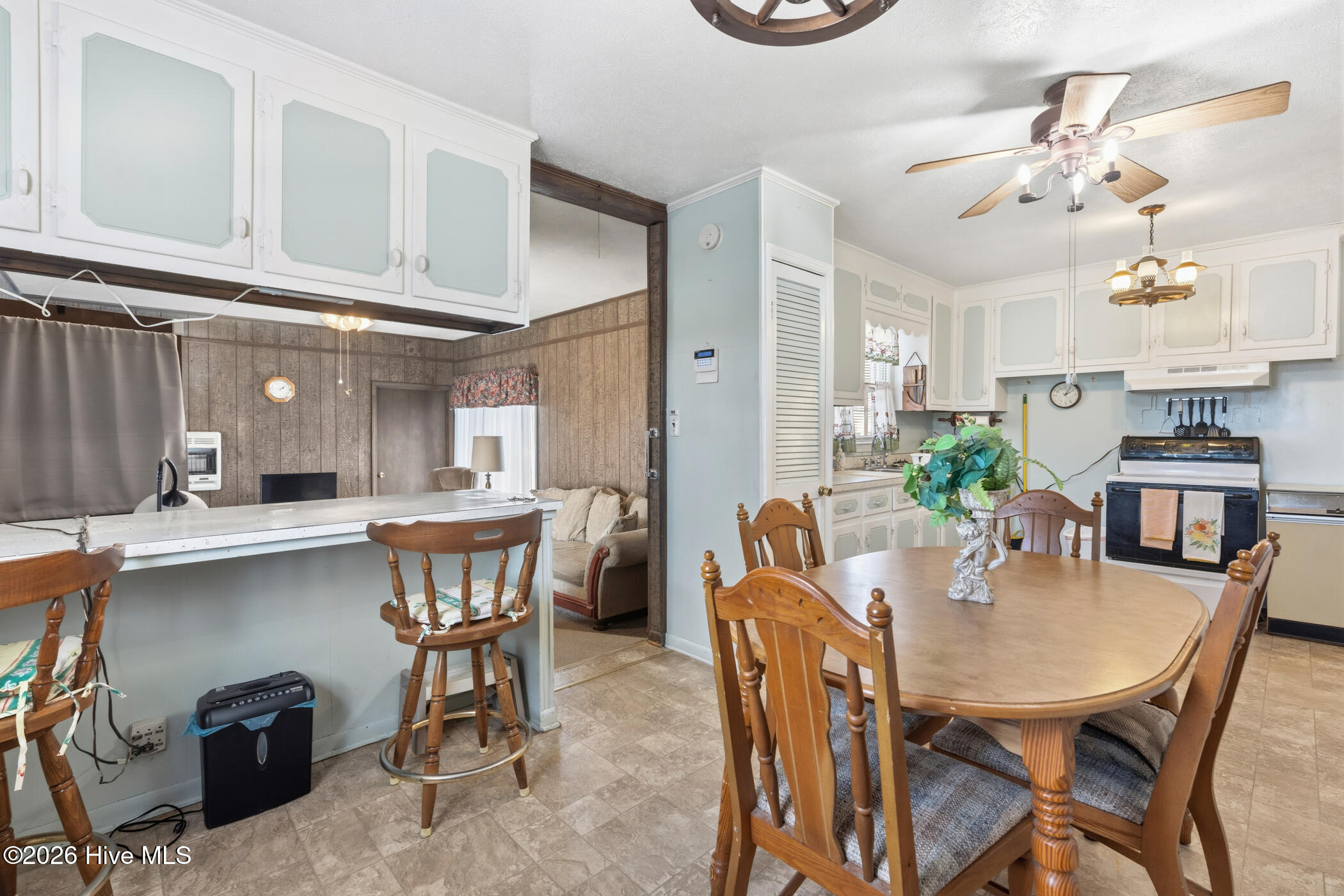 293 Hickory Street Rockingham, NC 28379 - Photo 9 of 22 A7404628