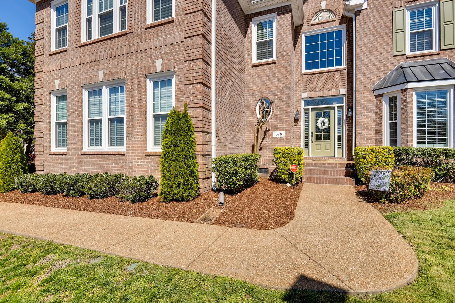 528 Brixham Park Drive Franklin, TN 37069 - Photo 2 of 27