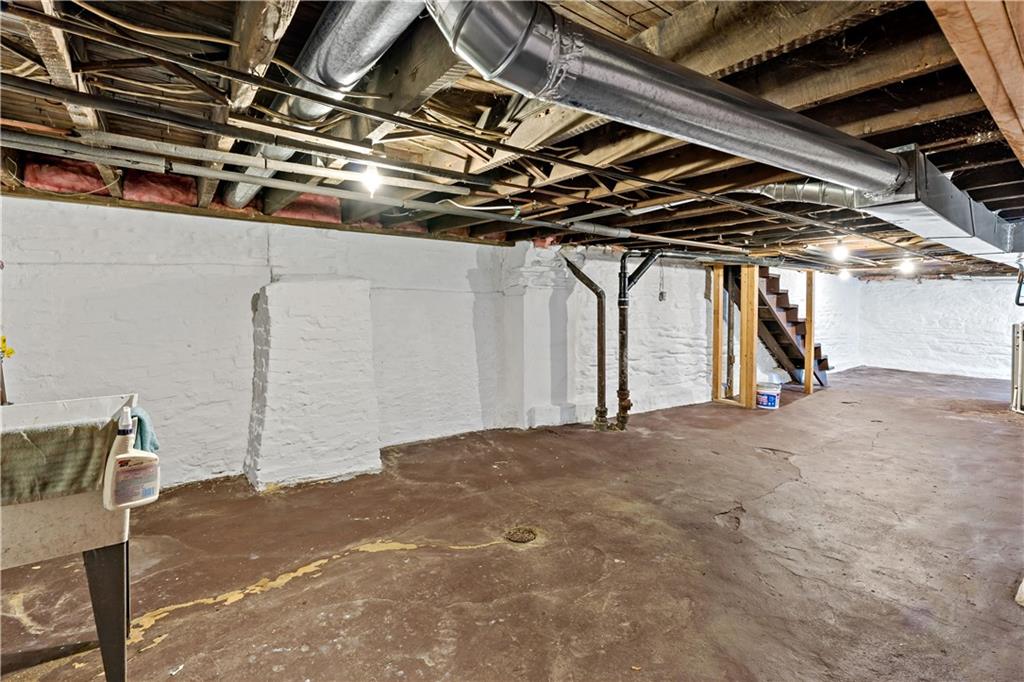 357 Gregg Street Carnegie, PA 15106 - Photo 24 of 34 a view of under construction area