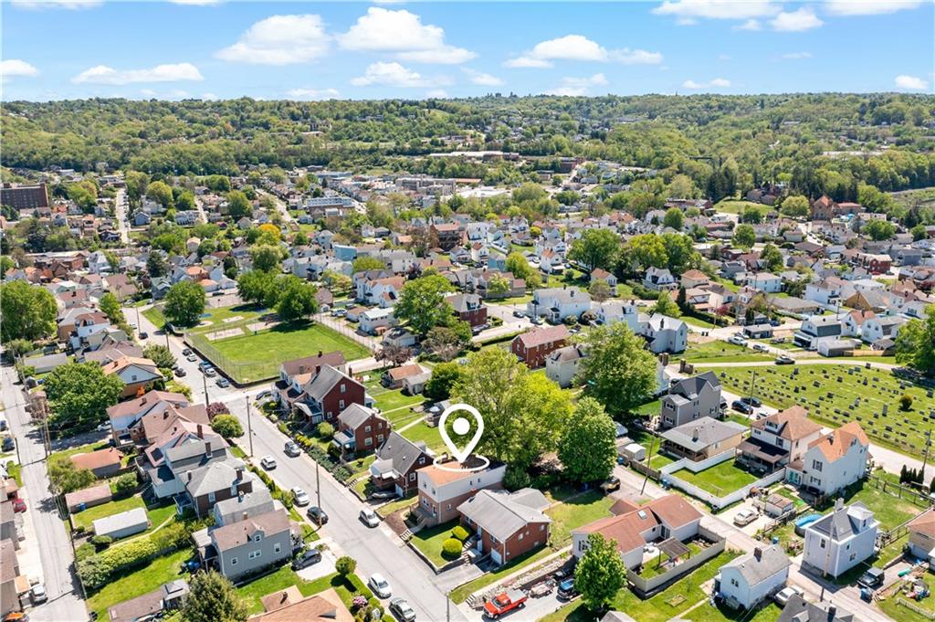 357 Gregg Street Carnegie, PA 15106 - Photo 33 of 34 an aerial view of residential houses with outdoor space and street view
