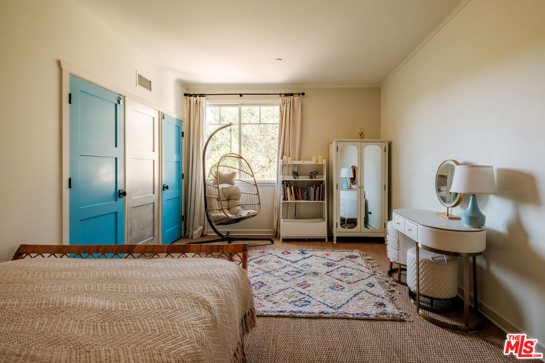21717 Encina Road Topanga, CA 90290 - Photo 39 of 60